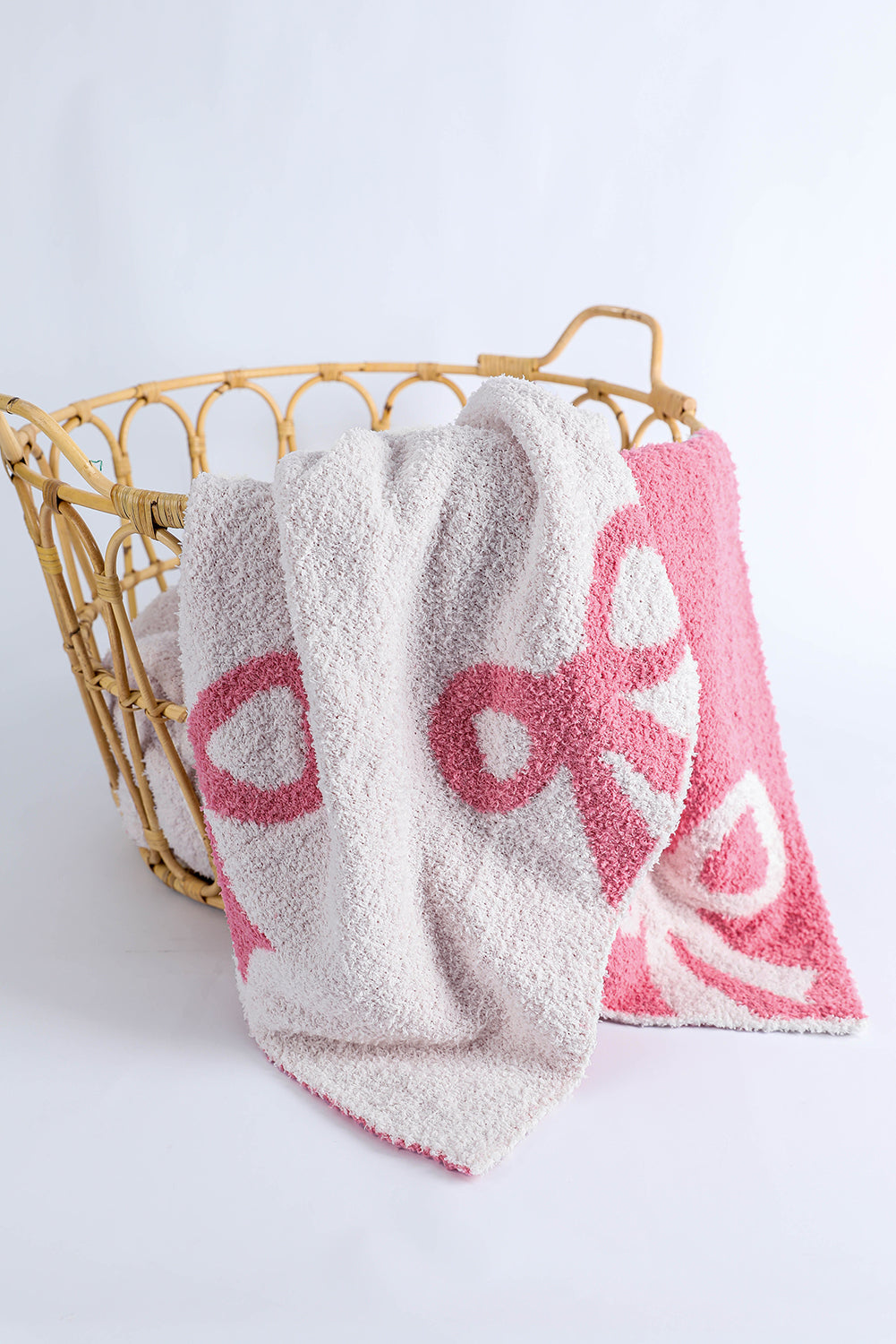 Pink Bow Printed Cozy Soft Throw Blanket